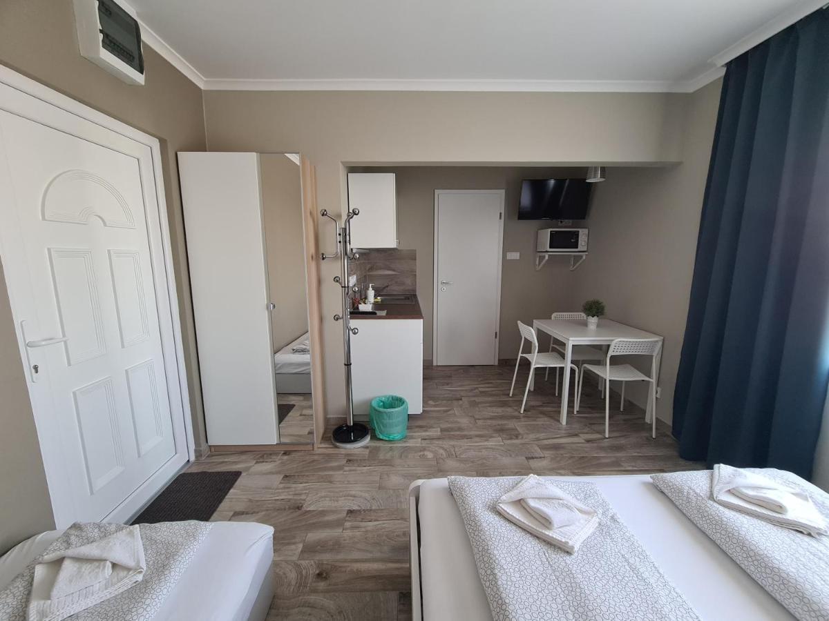 Surman Apartmanok Siofok Exterior photo