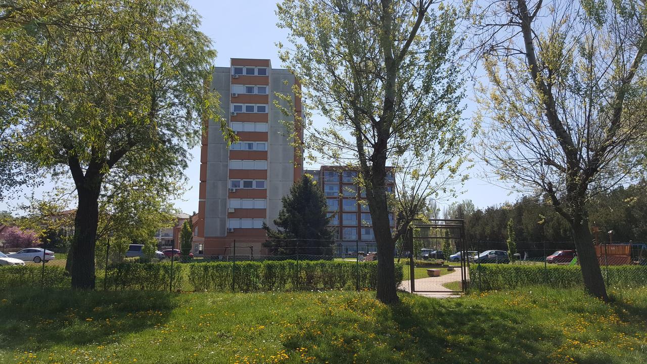 Surman Apartmanok Siofok Exterior photo