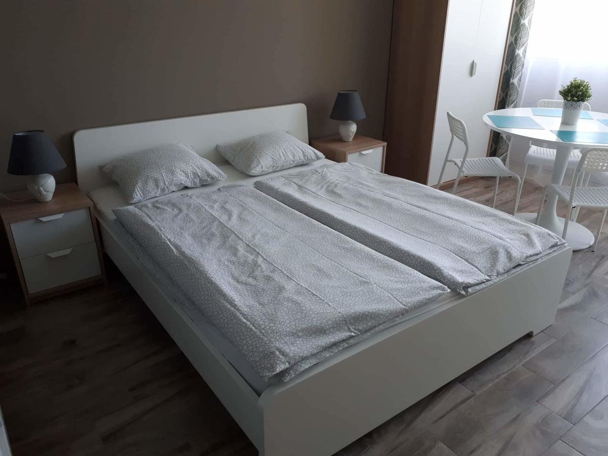 Surman Apartmanok Siofok Exterior photo